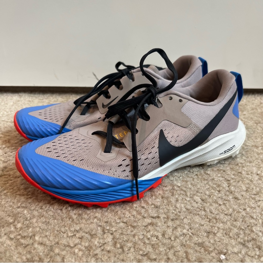 Nike Air Zoom Terra Kiger 5 Womens Trail Shoes